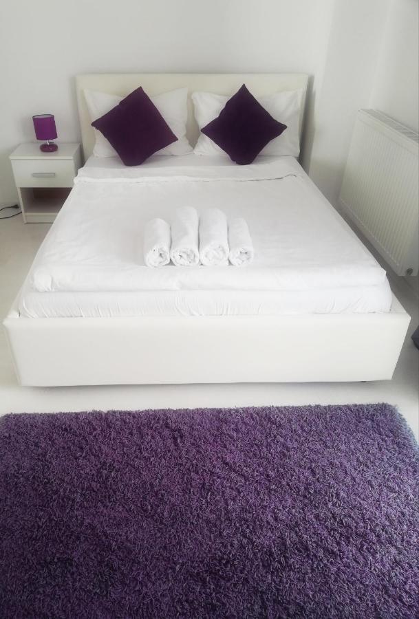 White Luxury Apartment ซีบิว ภายนอก รูปภาพ
