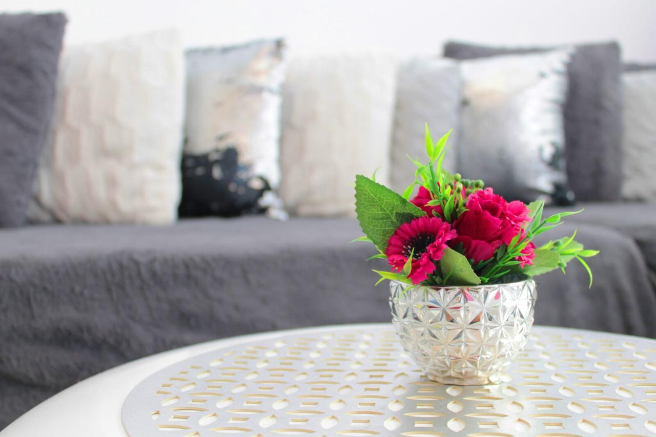 White Luxury Apartment ซีบิว ภายนอก รูปภาพ