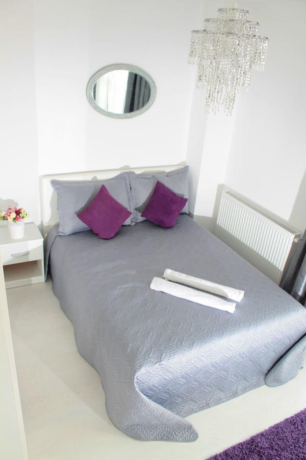 White Luxury Apartment ซีบิว ภายนอก รูปภาพ